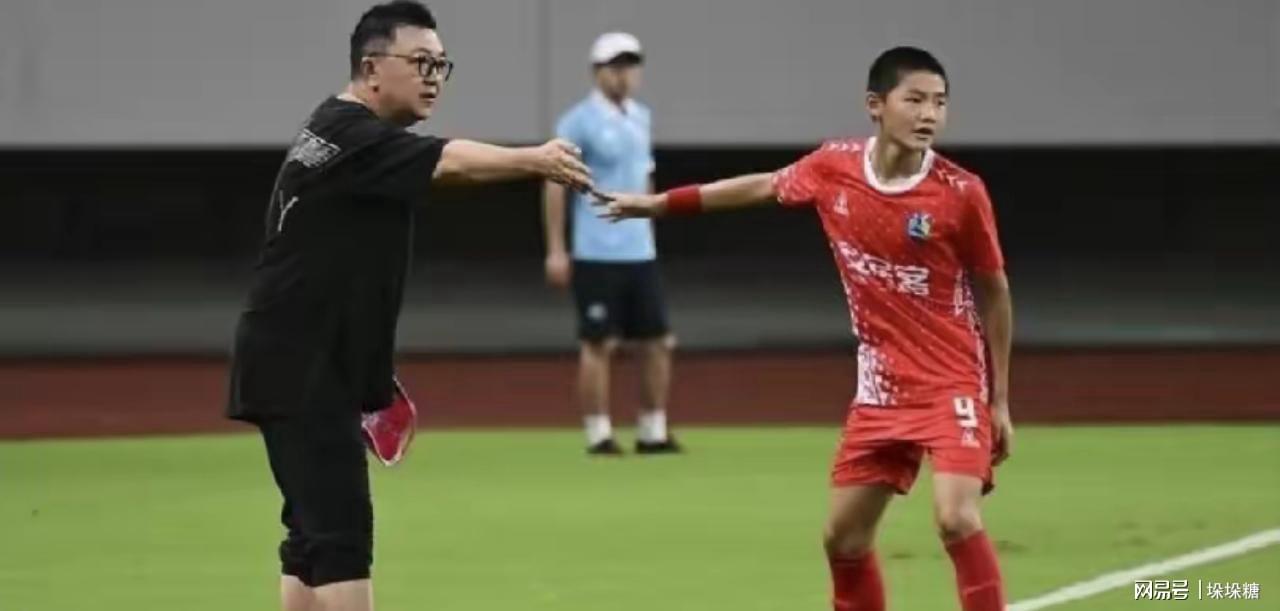 910加载中FIFA前10已有8队进16强，阿根廷明日出战，荷兰出局